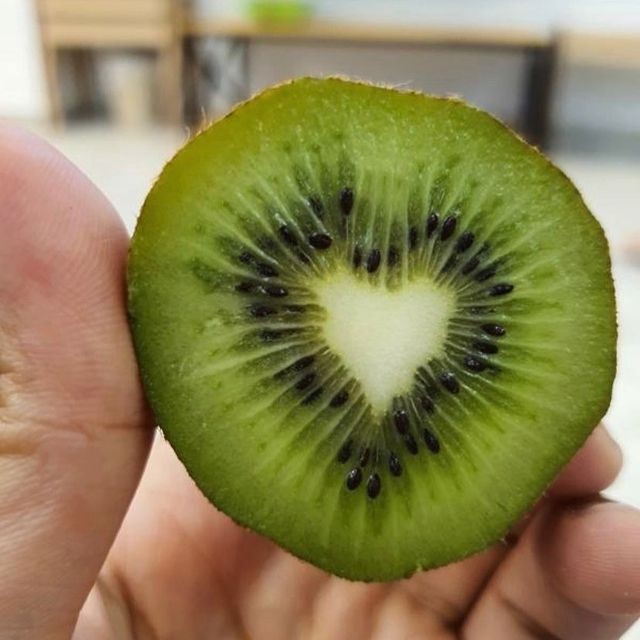 6. Eine Kiwi wirklich voll... von Liebe!