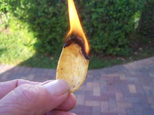 Chips als aansteker