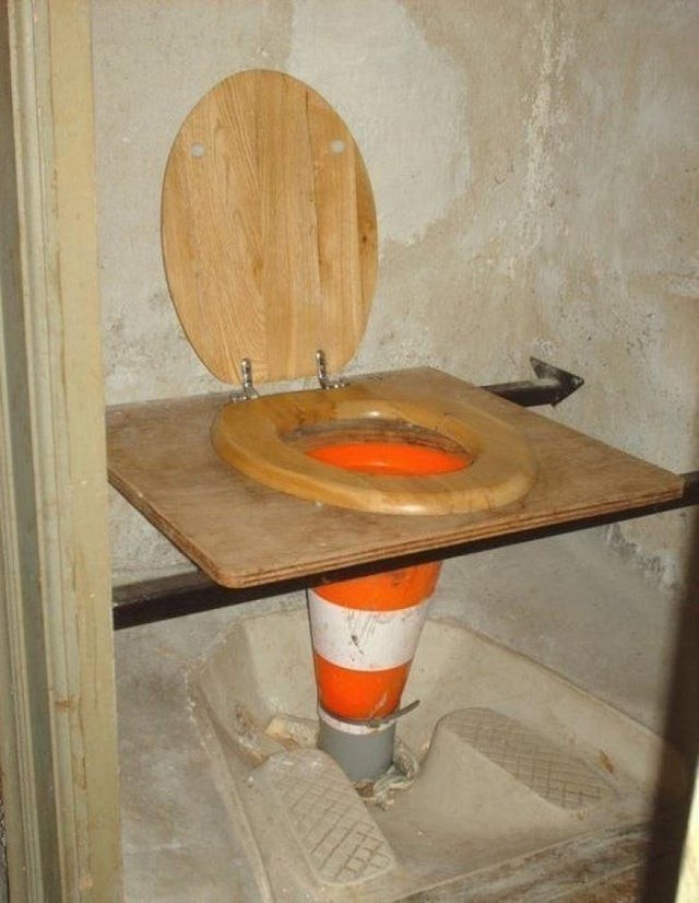 14. Een toilet dat in het teken staat van doe-het-zelven