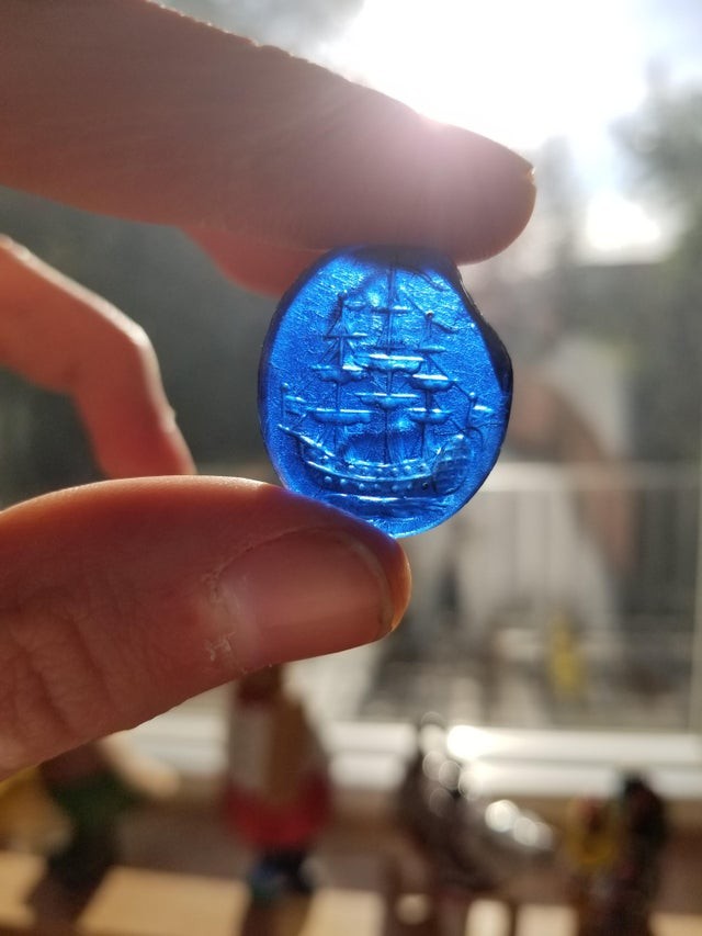 1. Een vreemd blauw muntje...