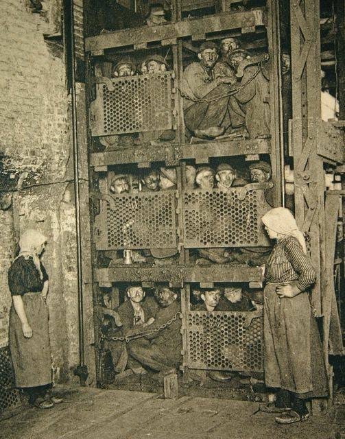 2. La vie dans la mine, Belgique, années 1920