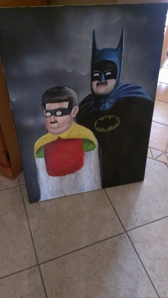 1. Batman et Robin avec une apparence un peu bizarre.