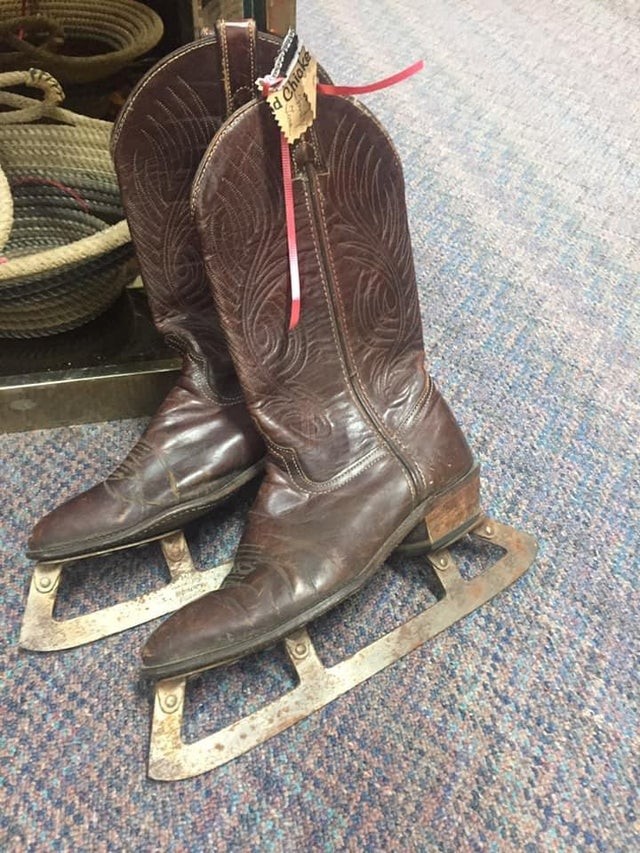 9. When you want to go skating without giving up on your cowboy look
