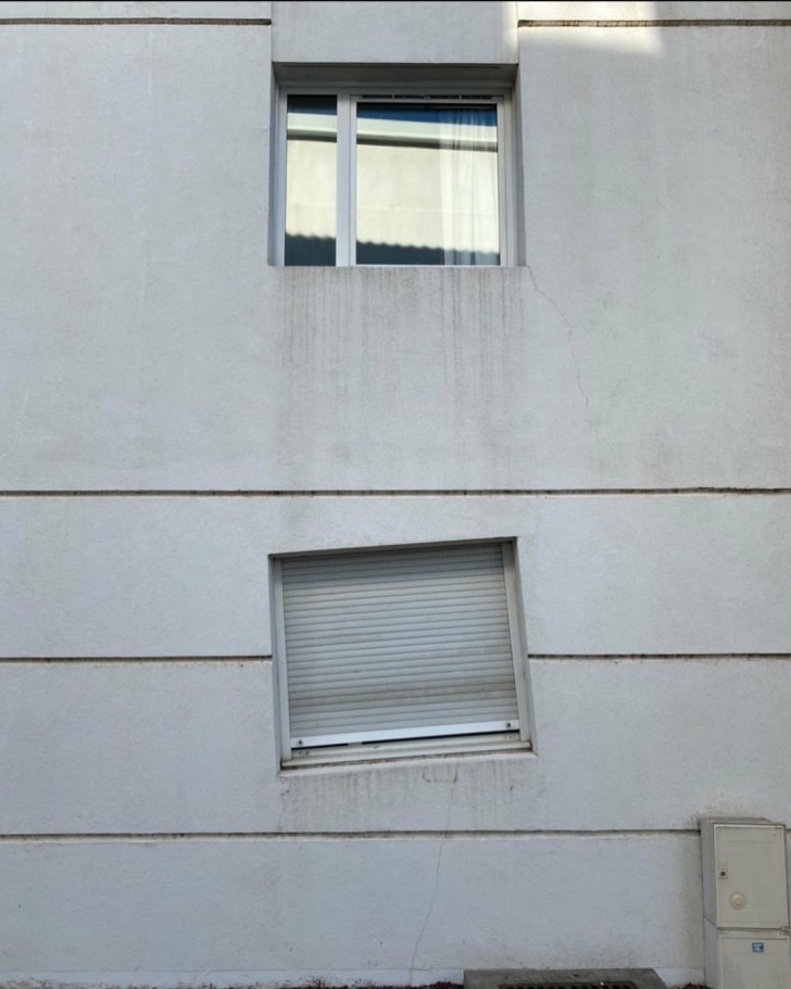 13. Warum ist das Fenster schief?