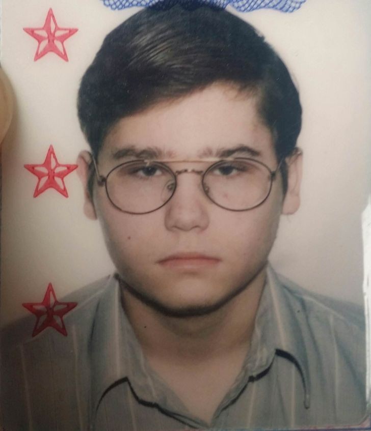 10. Meu namorado me mostrou a foto dele no passaporte quando tinha 16 anos...