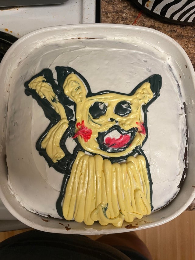 Mon fils voulait un gâteau inspiré de Pikachu....
