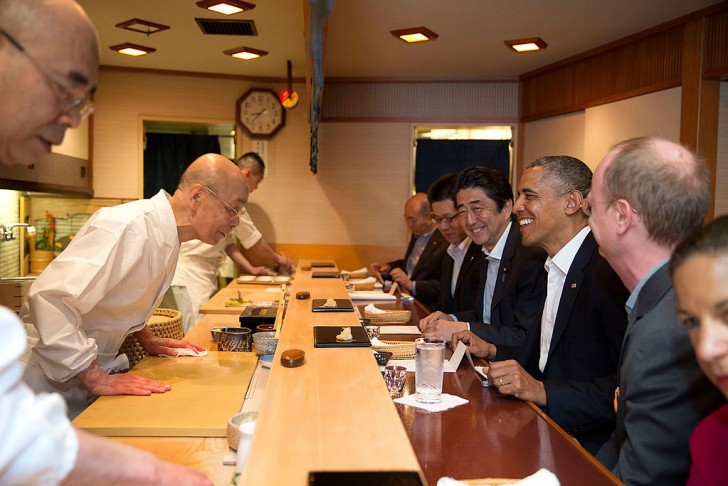Anche Barack Obama ha avuto il piacere di sedersi al sushi bar di Jiro Ono
