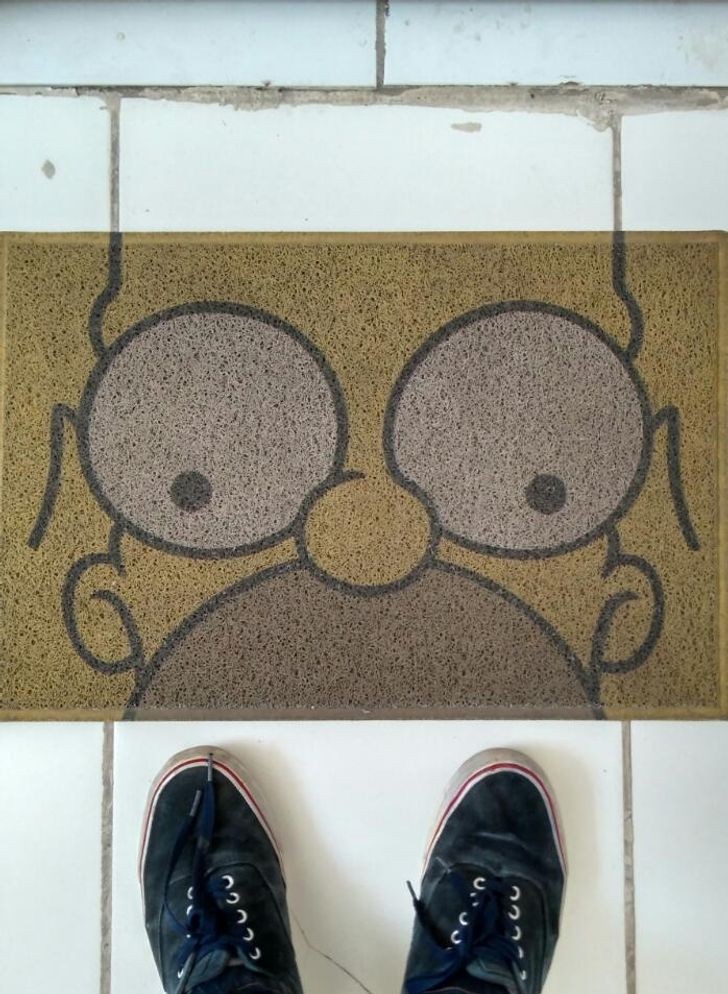 A cute home welcome rug that fits perfectly on the floor tiles!