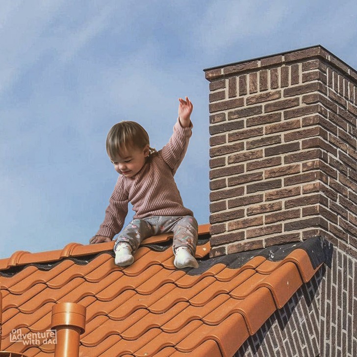 9. Het meisje ontdekt graag nieuwe dingen: wat ligt daar op het dak?