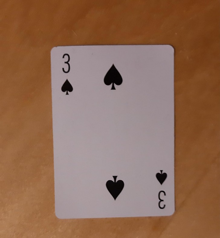 6. Ett annorlunda spelkort eller ett förargligt misslyckande?