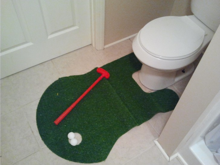 Le tapis de toilettes idéal pour les amateurs de golf