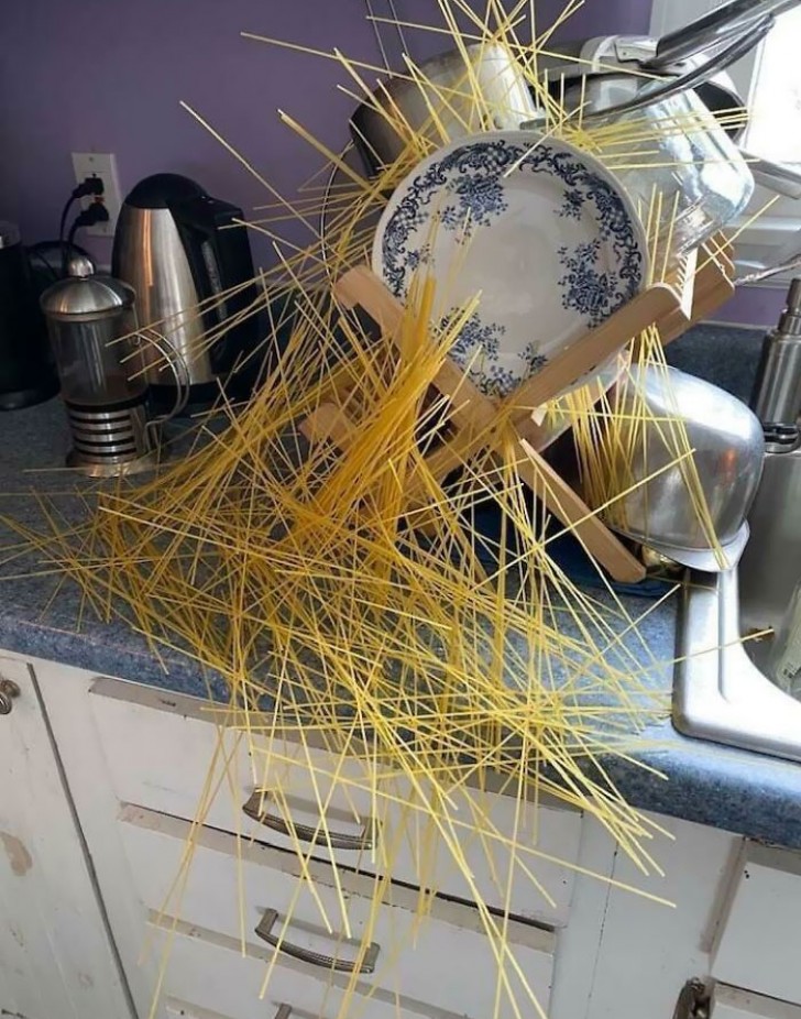I can't even get the pasta out witout causing a disaster