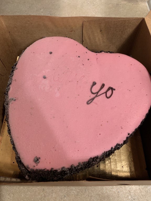 Sulla torta c'era scritto "I Love You"