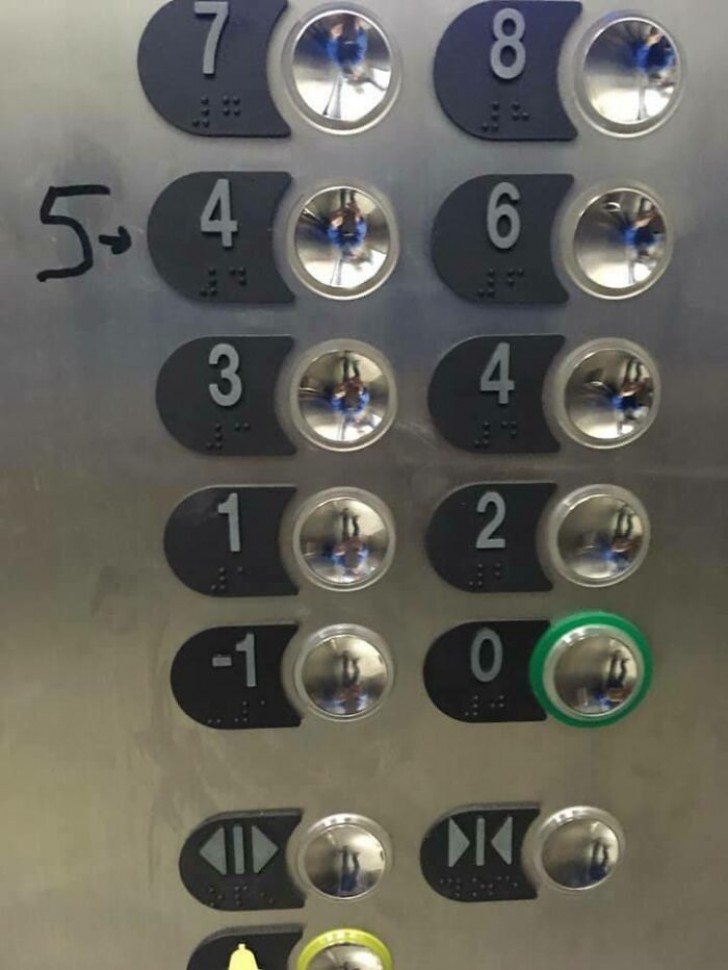 10. Müssen Sie in den fünften Stock gehen? Drücken Sie die Taste 4...