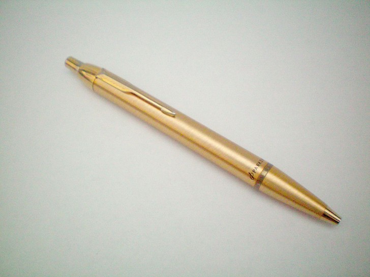6. Een gouden pen