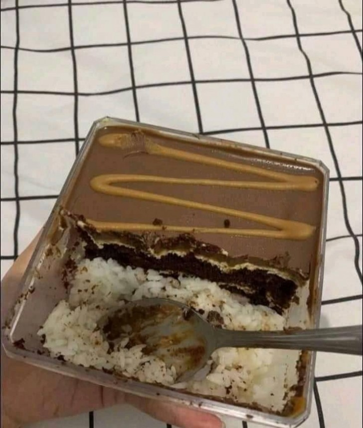 12. Reis mit Schokoladenkuchen: eine ungewöhnliche Kombination.
