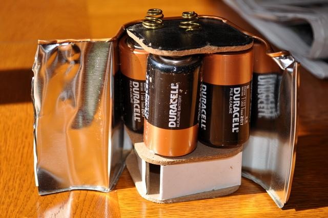 2. De 6 volt batterij? Die bestaat uit veel kleinere batterijen!