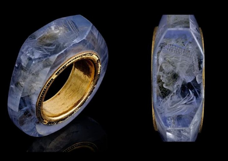 1. Ein unglaublicher Ring, der über 2000 Jahre überlebt hat