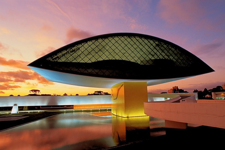 9. Museum Oscar Niemeyer