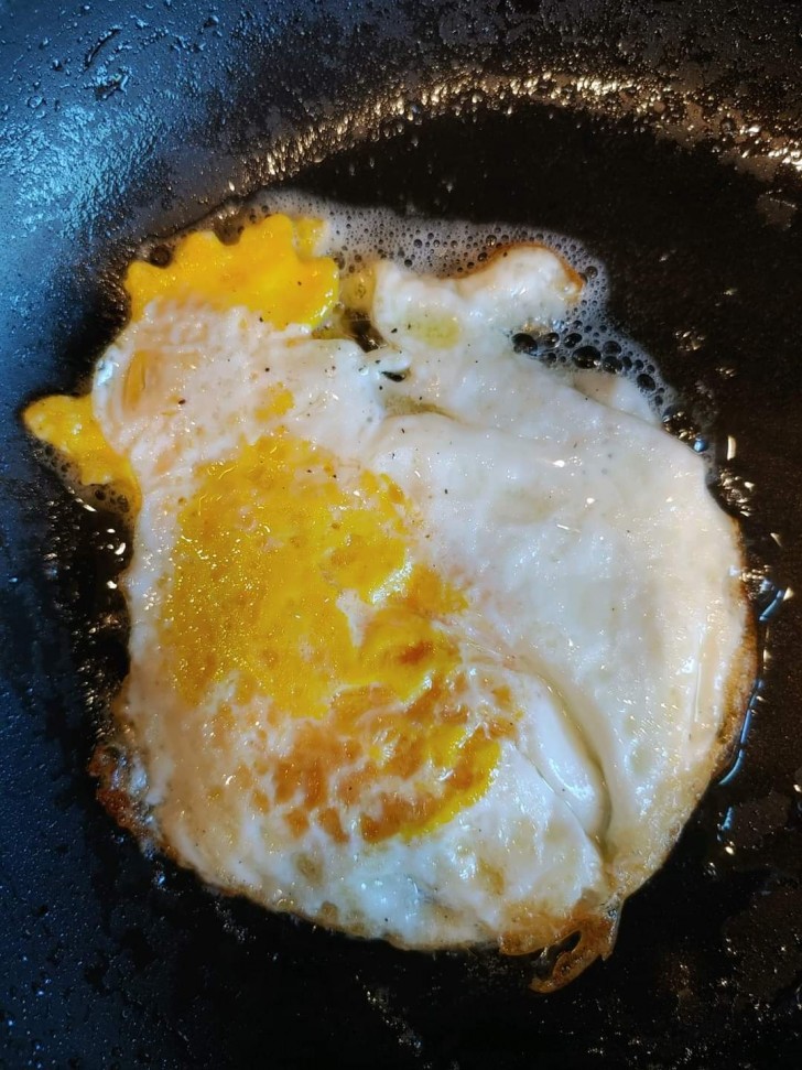 15. Omelette en forme de poulet