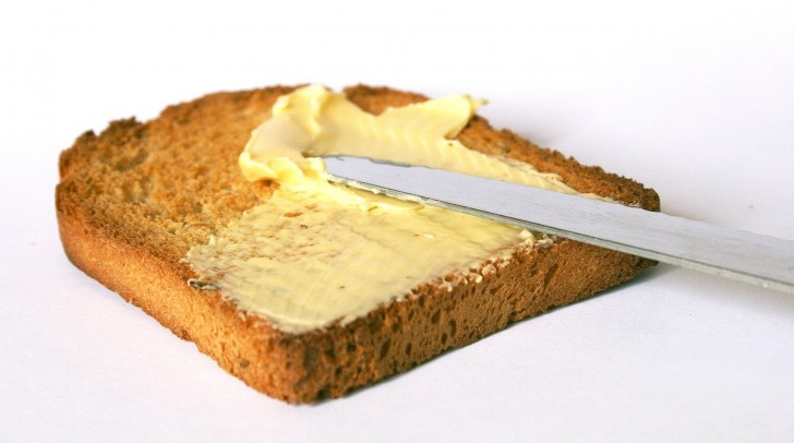 2. Het smeren van de harde boter