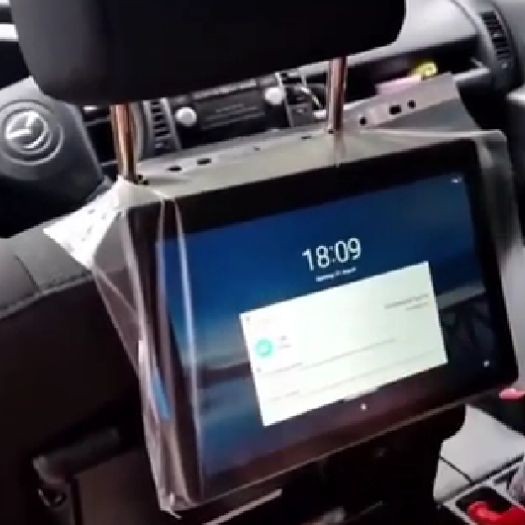 1. TV pour la voiture