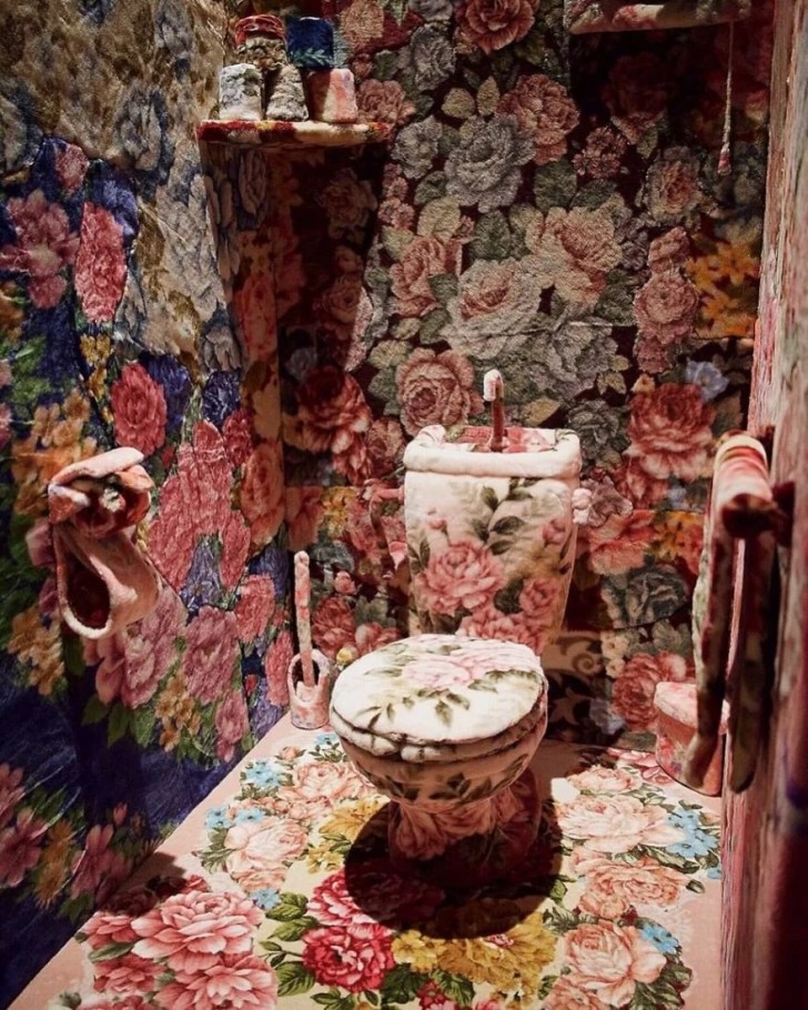 8. Ja, någon valde faktiskt att inreda sin toalett så här...