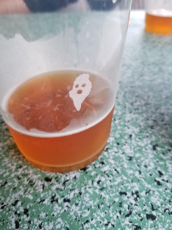 5. Een spook in het glas bier