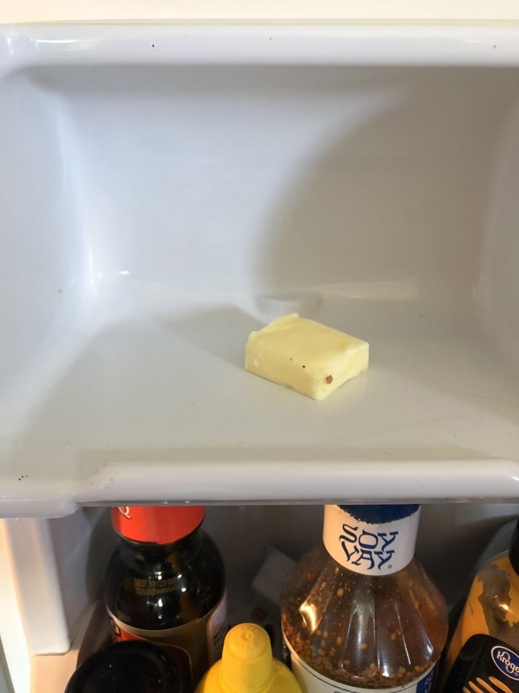 13. „Mein Freund bewahrt die Butter so im Kühlschrank auf ... was für eine Pein!“