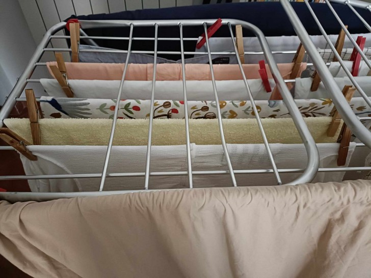 Do you hang up your washing at night? Avoid doing this and we'll explain why - 2