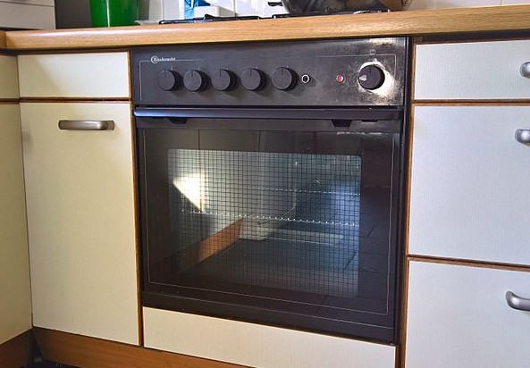 Huishoudelijke schoonmaak: de oven