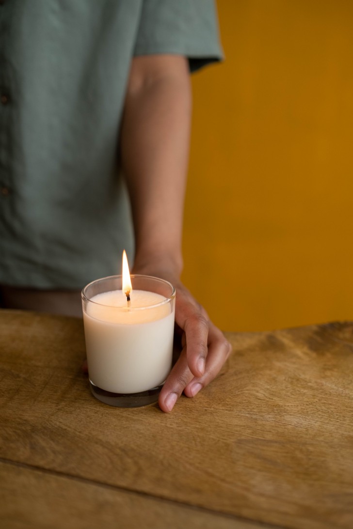 La recette très simple pour des bougies éternelles DIY