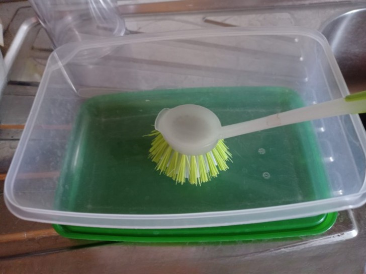 La méthode efficace pour nettoyer les boîtes en plastique