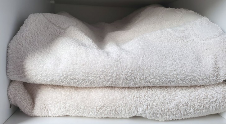 Aktivt syre för att bleka handdukar