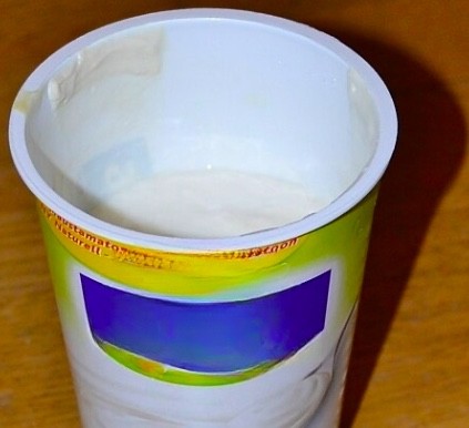 Abgelaufener Joghurt