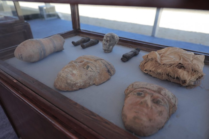 De mummies die samen met het Dodenboek op de Egyptische begraafplaats zijn gevonden: dit zijn ze