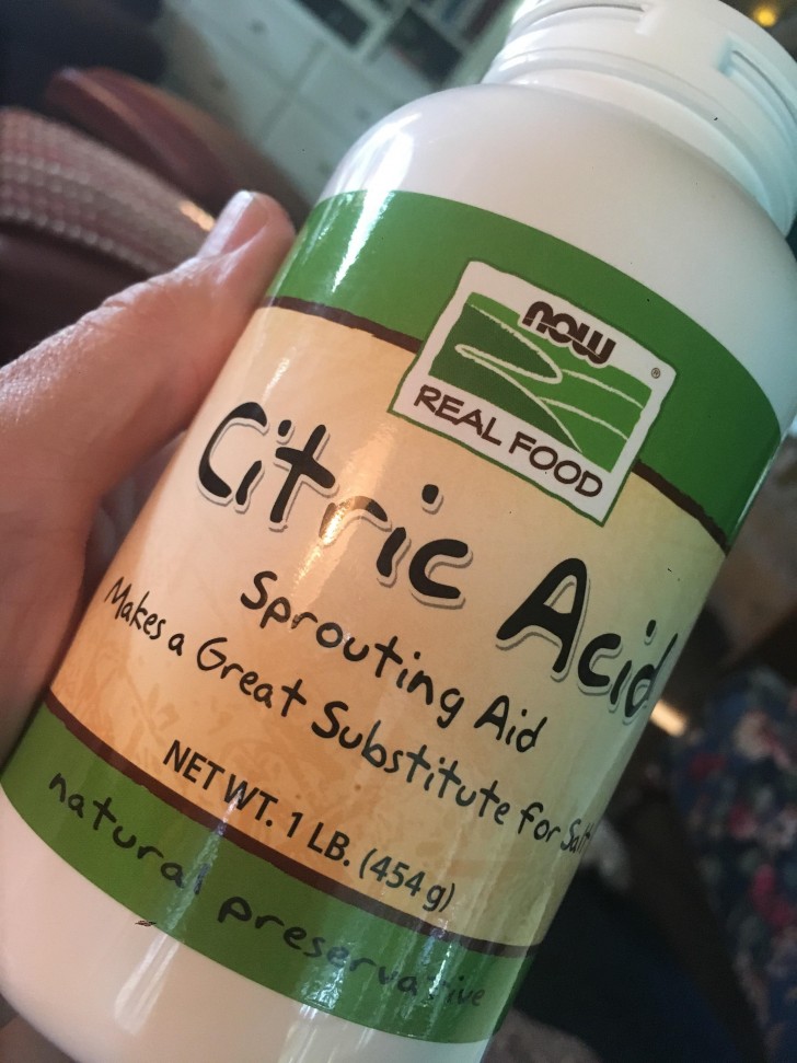 Acido citrico: cos'è e a cosa serve nelle pulizie