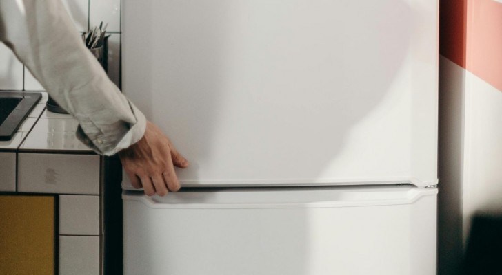 Warum ist es schwierig, den Kühlschrank unmittelbar nach dem Schließen zu öffnen?