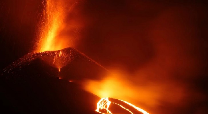 Un terremoto aveva “annunciato” l’eruzione del Vesuvio 17 anni prima