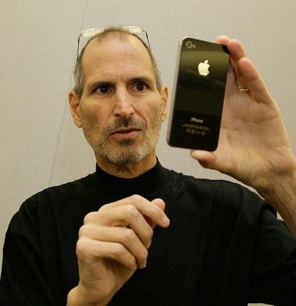 Cos’ha detto Steve Jobs sulla “i” di iMac, iPhone, iOS