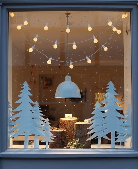 A Noël, décorez les fenêtres avec des lumières