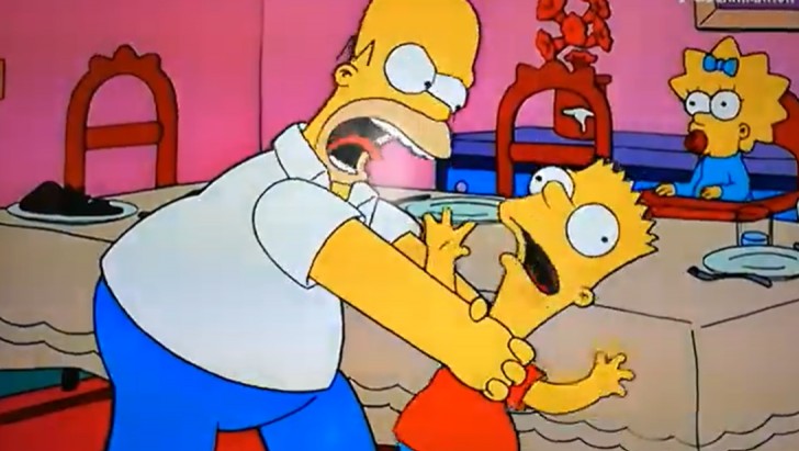 Har Homer Simpson verkligen slutat "strypa" Bart? Producenten svarar