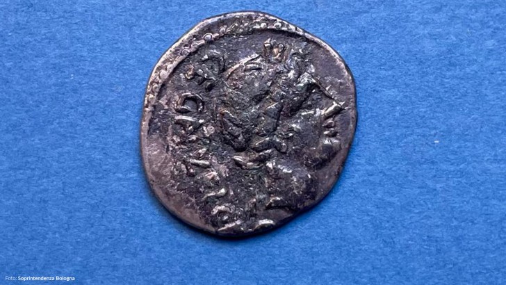 Duizenden munten ontdekt in Claterna, "het Pompeii van het Noorden"
