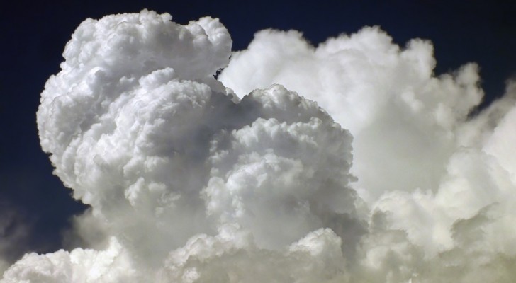 Wolken sind oft unbeweglich... oder eher nicht: endlose Bewegung