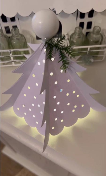 4. Alberello illuminato