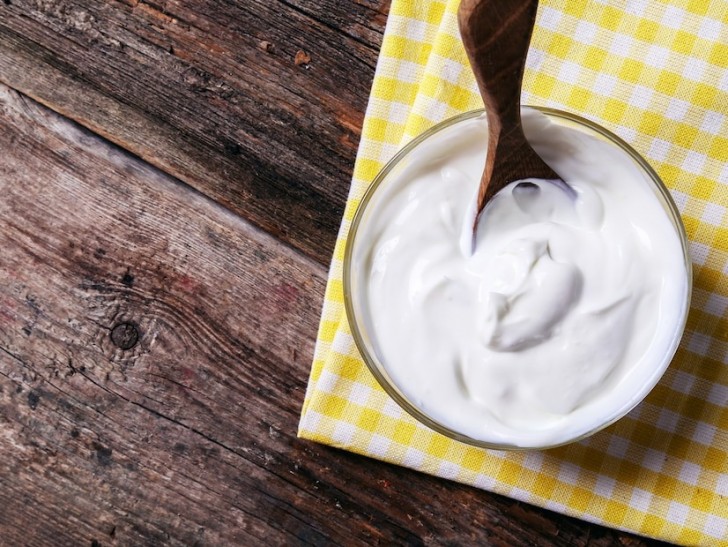 Riutilizzare lo yogurt in cucina