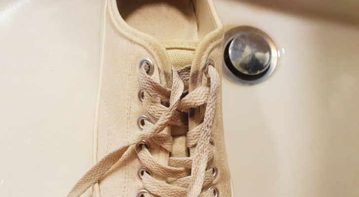 Nettoyer les lacets des chaussures : comment faire