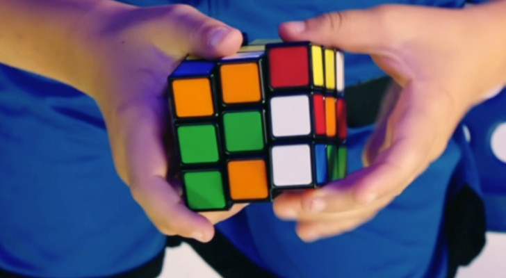 Il successo intramontabile del cubo di Rubik