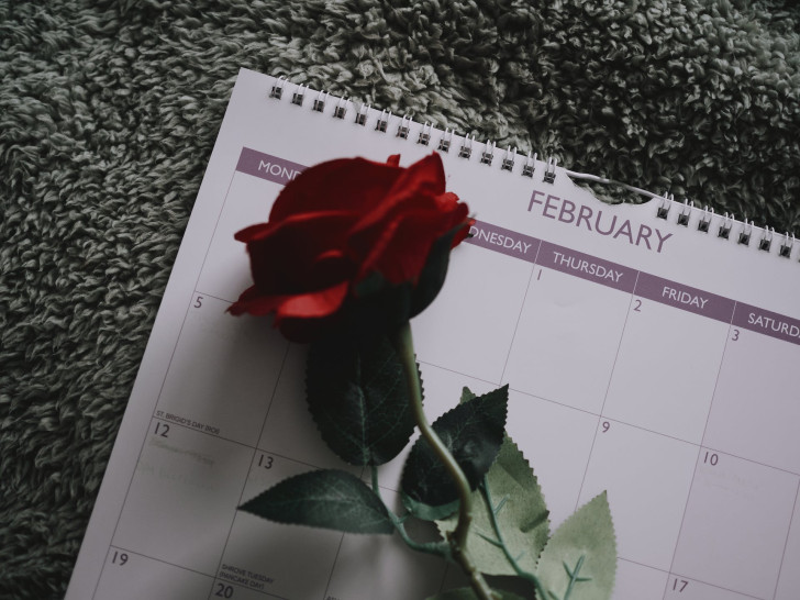 Perché febbraio ha solo 28 giorni? La superstizione dei numeri pari