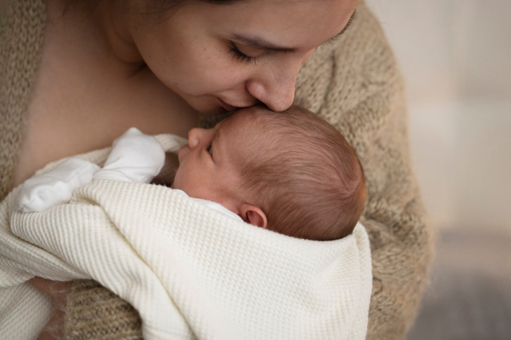 Quali regole ha imposto la neo-mamma per chi vuole vedere il suo bambino?